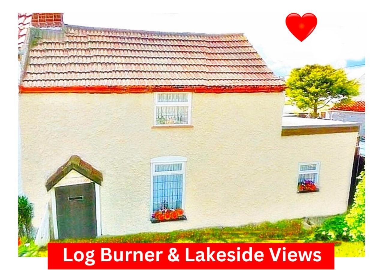 Romantic Lakeside Cottage By The Beach! With Super Cosy Log Burner! The Perfect Escape To Your Home From Home By The Sea! So Relaxing - You Won'T Want To Leave! Pet Friendly! Мейблторп Екстер'єр фото